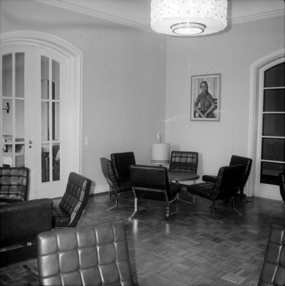 möbliertes Zimmer der Außenstelle FDJ-Jugendhochschule Wilhelm Pieck